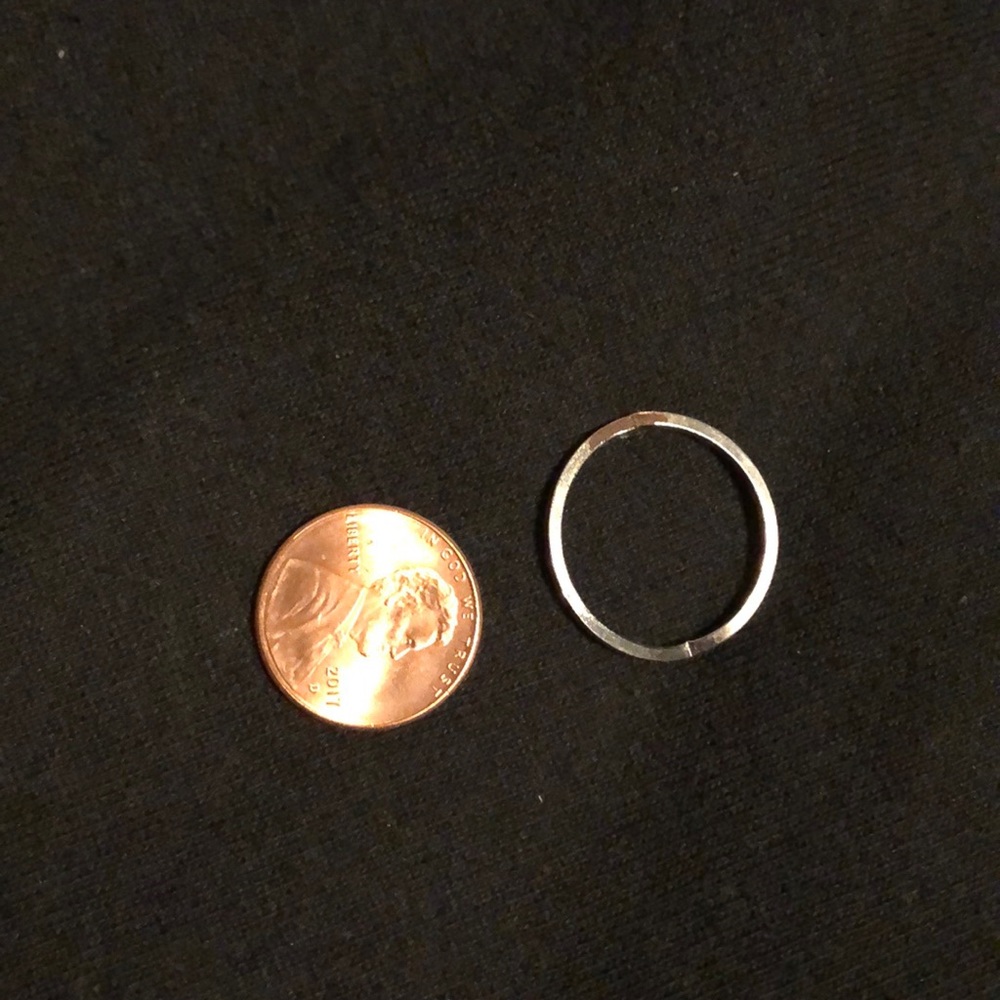 ‼️PRICE DROP‼️ Silver stacking ring - Picture 2 of 2